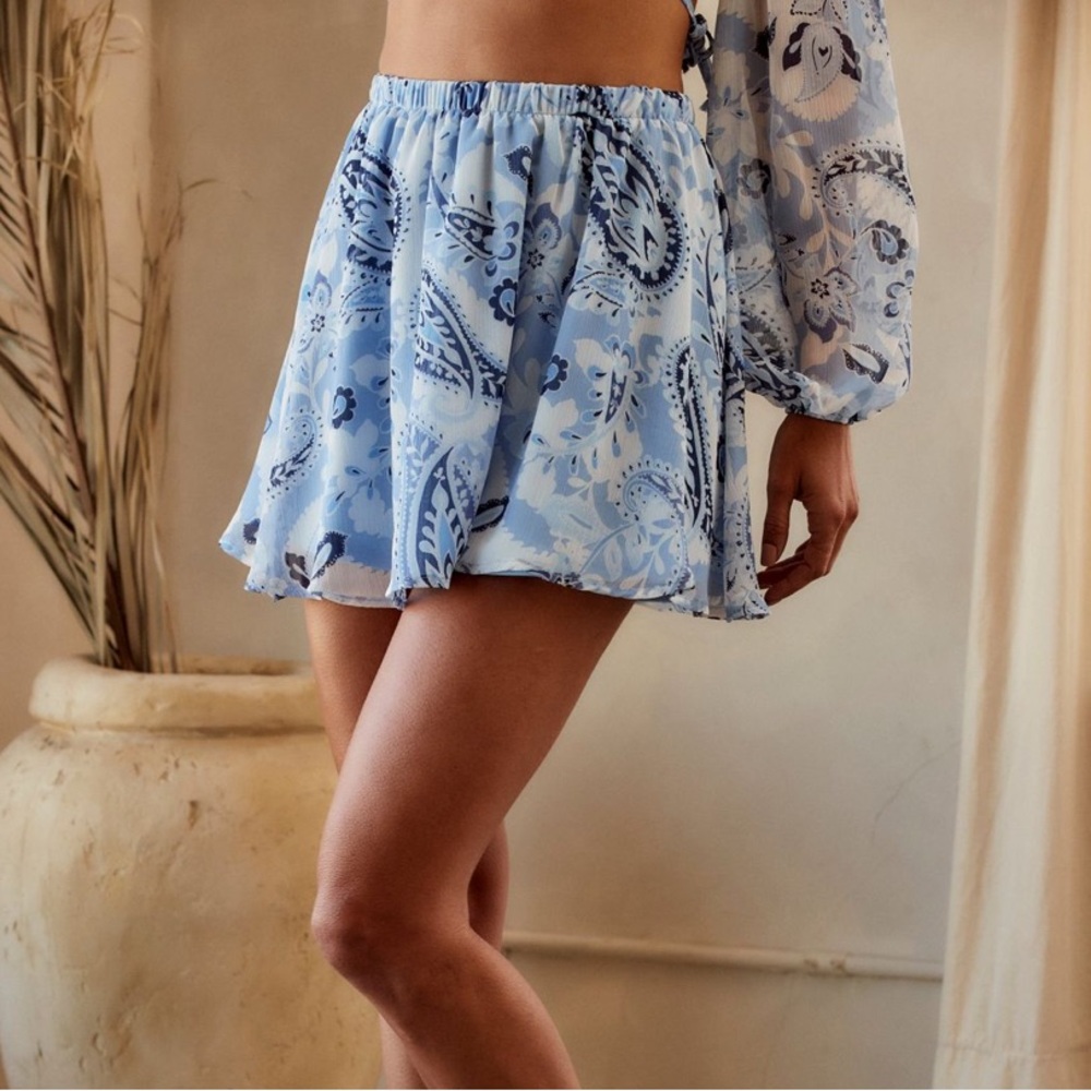 12th Tribe x Blue Paisley Skirt x Size L